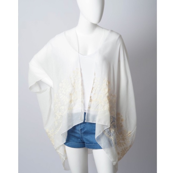 Restocked New Boho Floral Embroidered Kimono - Picture 6 of 8